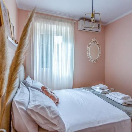 Corfu  Marilu- The Downtown Suite מראה חיצוני תמונה